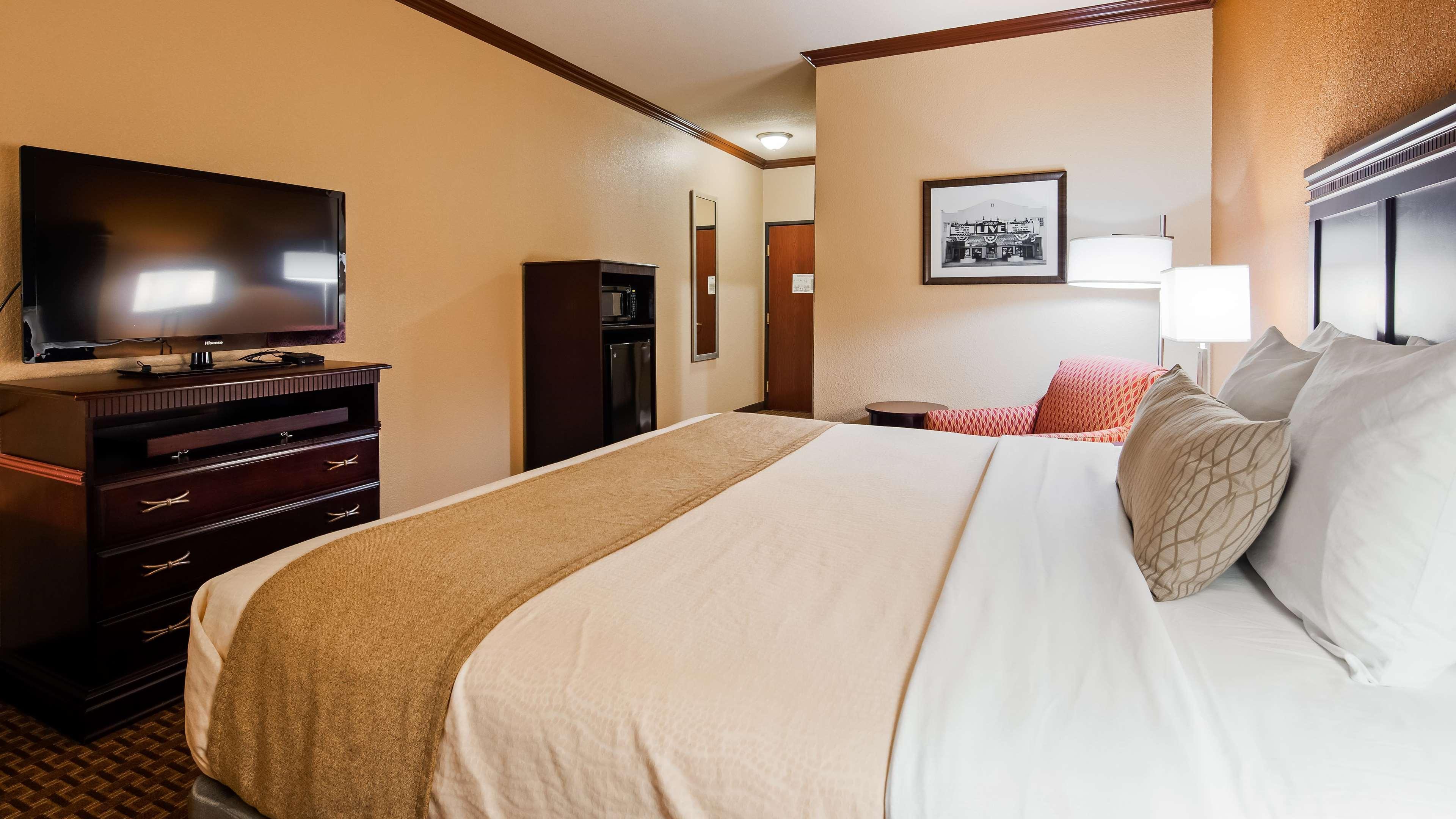 Best Western Granbury Inn And Suites מראה חיצוני תמונה