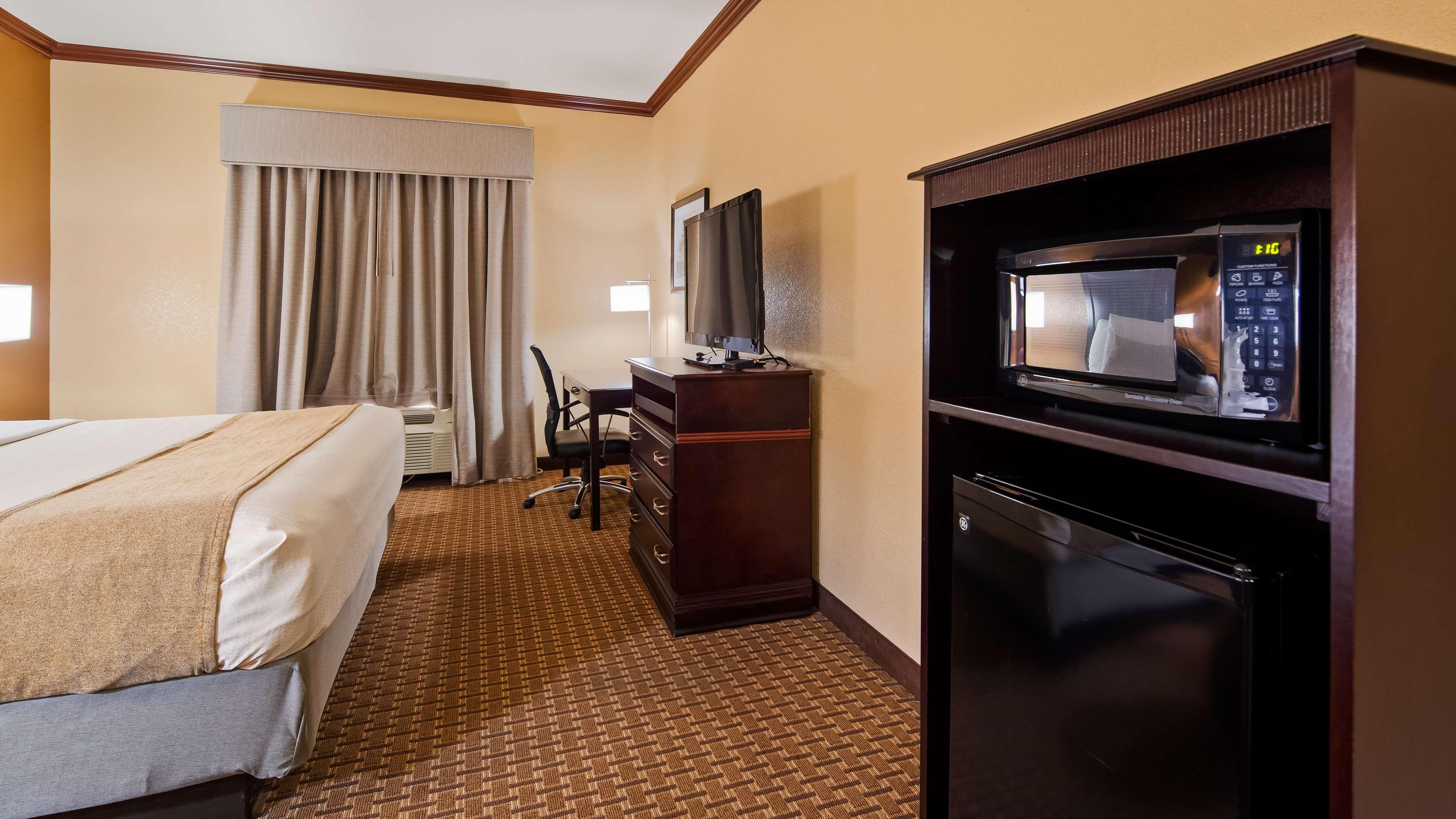 Best Western Granbury Inn And Suites מראה חיצוני תמונה
